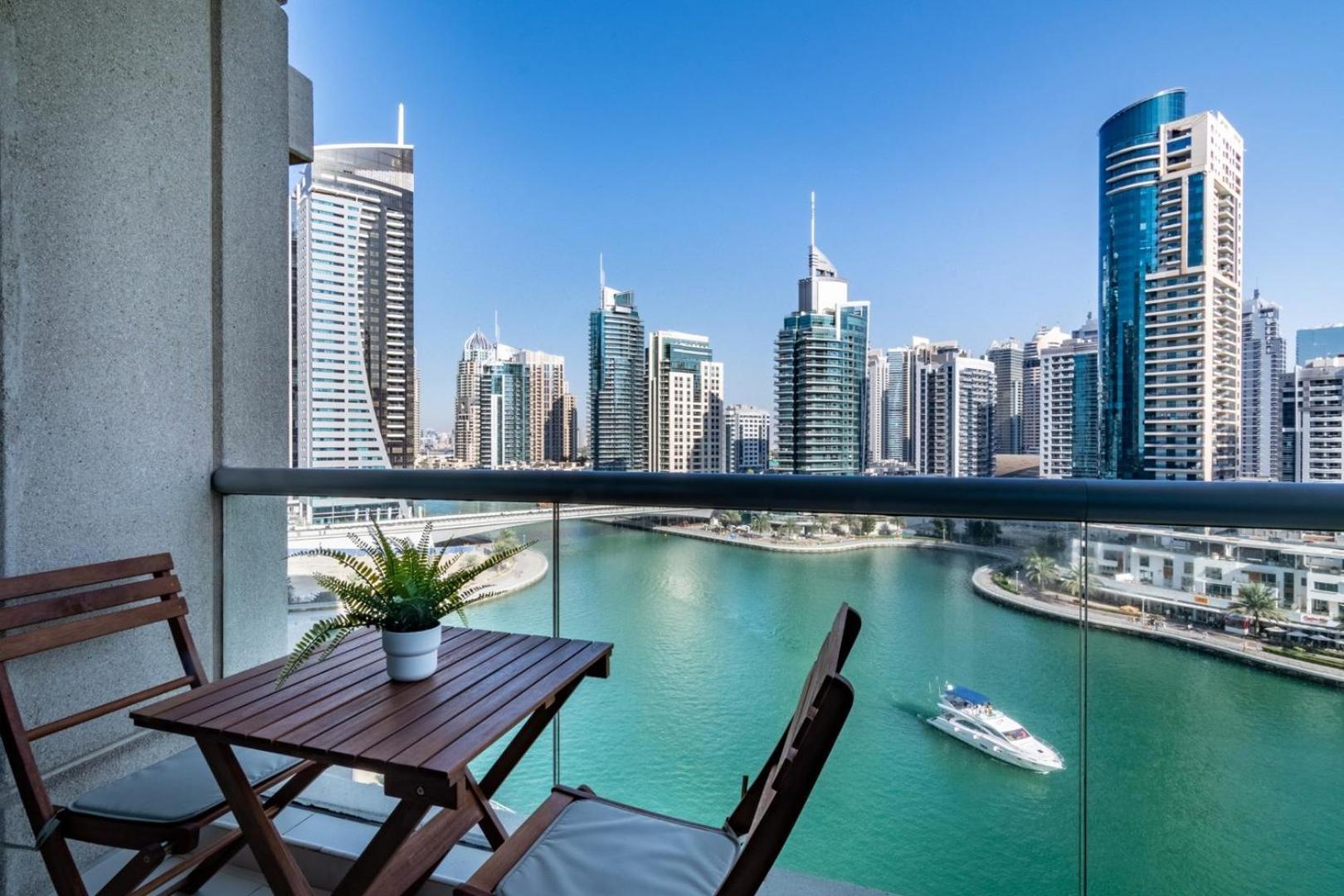 Appartamento Guestready - Marina View | Fairfield Tower Dubai Esterno foto